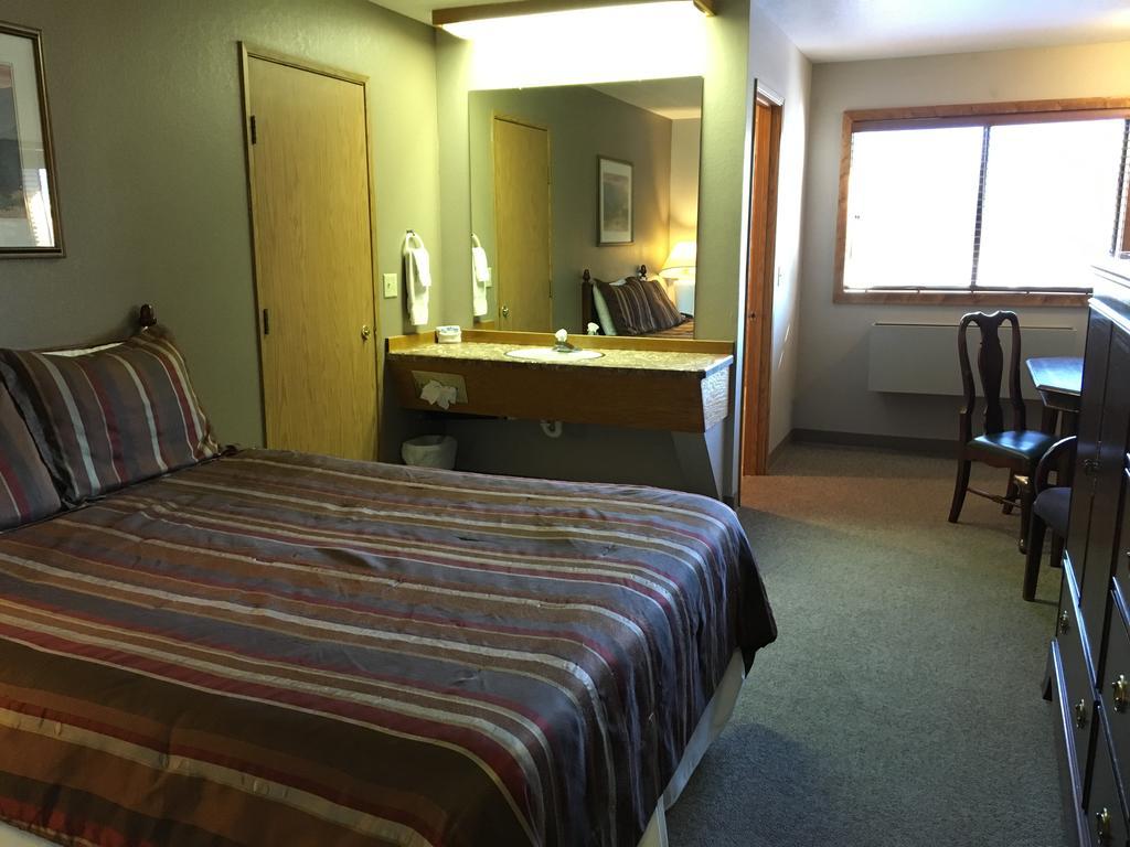 Timber Lodge Inn Cle Elum Exterior foto